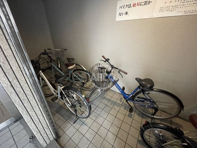 アンシャンテ南堀江のその他共用部分|アンシャンテ南堀江　駐輪場