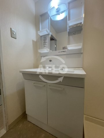 ライラック上本町の独立洗面台|ライラック上本町　独立洗面台