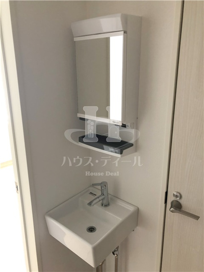 【独立洗面台】 | TREE TERRACE | 朝の身支度には欠かせない独立洗面化粧台