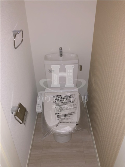 【トイレ】 | TREE TERRACE | 落ち着いた色調のトイレです