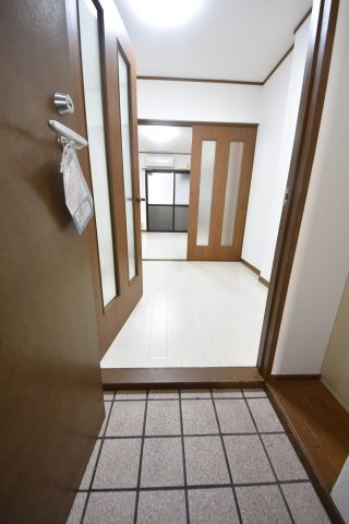 二宮ハウスの玄関