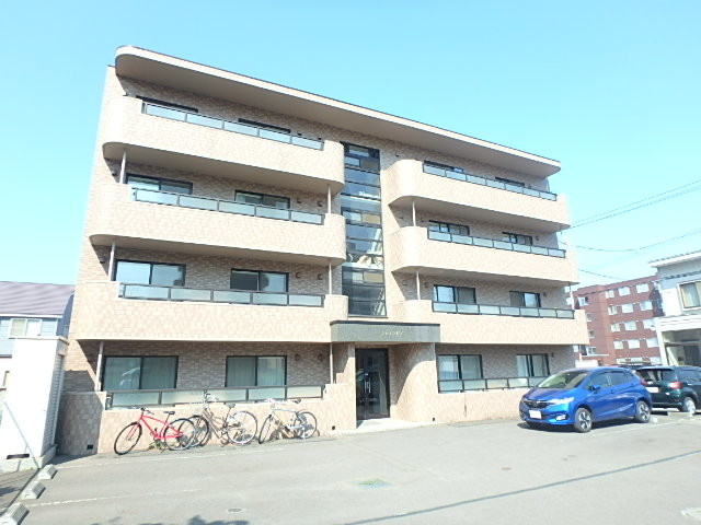 シャインピア