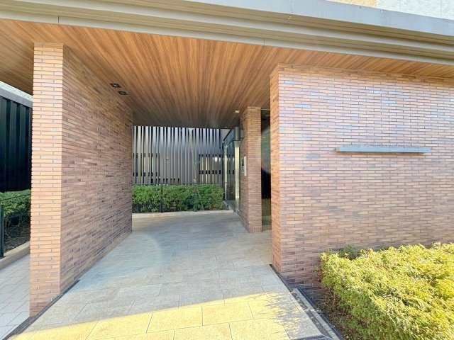 ガーデンレジデンス田川のエントランス