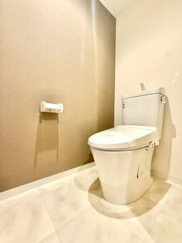 磯子北パーク・ホームズのトイレ|落ち着いた空間の中で、安心してご利用いただける快適なトイレです。