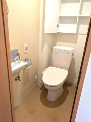 【トイレ】 | レシアス王子神谷パークフロント | 清潔感のあるトイレです
