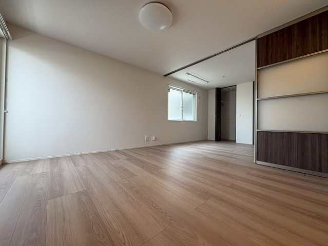 D-residence寿の洋室
