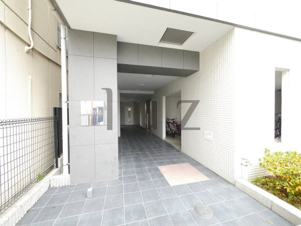 リエス横浜ベイステージのエントランス