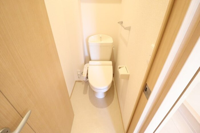 グラマードマレⅧ　Aのトイレ|温水洗浄暖房便座
