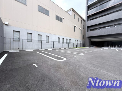 【駐車場】 | メイクスアート黒川 | 駐車場があります