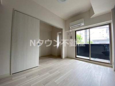 【内装】 | プレサンスNAGOYA覚王山 | 内装は落ち着いています