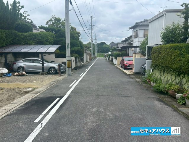 【同施工物件ご案内可能】愛知郡東郷町御岳一丁目　全2棟の前面道路含む現地写真|事前予約にて現地ご見学いただけます！お気軽にお問い合わせください♪
■株式会社　セキュアハウス■
住宅ローンに強く、知識、経験豊富なスタッフ在籍
お客様に寄り添い、ご成約後もサポート致します。