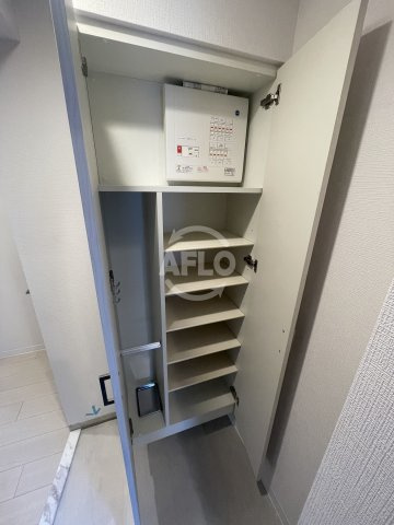 エスリードレジデンス本町パークフロントの収納|エスリードレジデンス本町パークフロント　シューズボックス