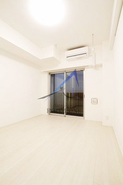 PREMIUM　CUBE品川戸越＃moの居間・リビング|洋室のお部屋です。