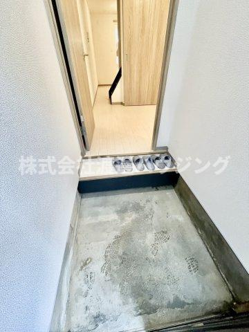 西楠の里町貸家の玄関