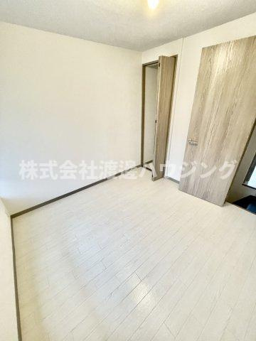 西楠の里町貸家の居間・リビング