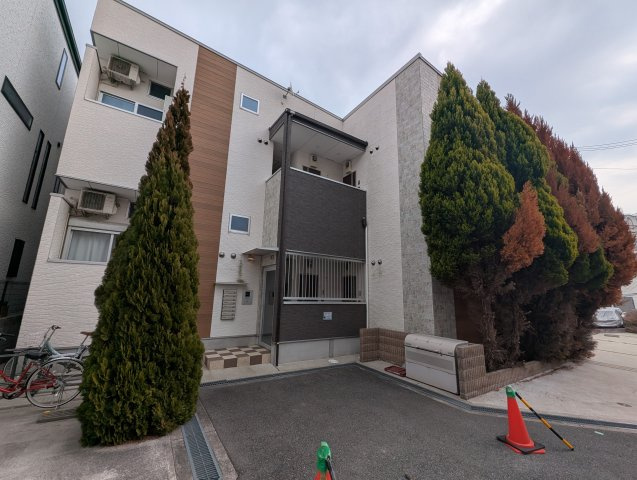 スクリーア箕輪の外観
