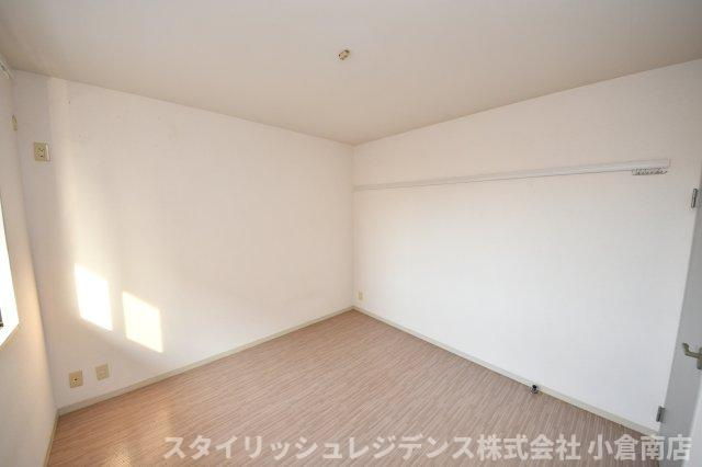 プラティーク・アヴェニューB棟の設備