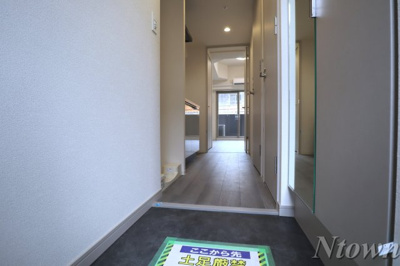 【玄関】 | プレサンス名古屋ルーカス | シンプルで使いやすい玄関です