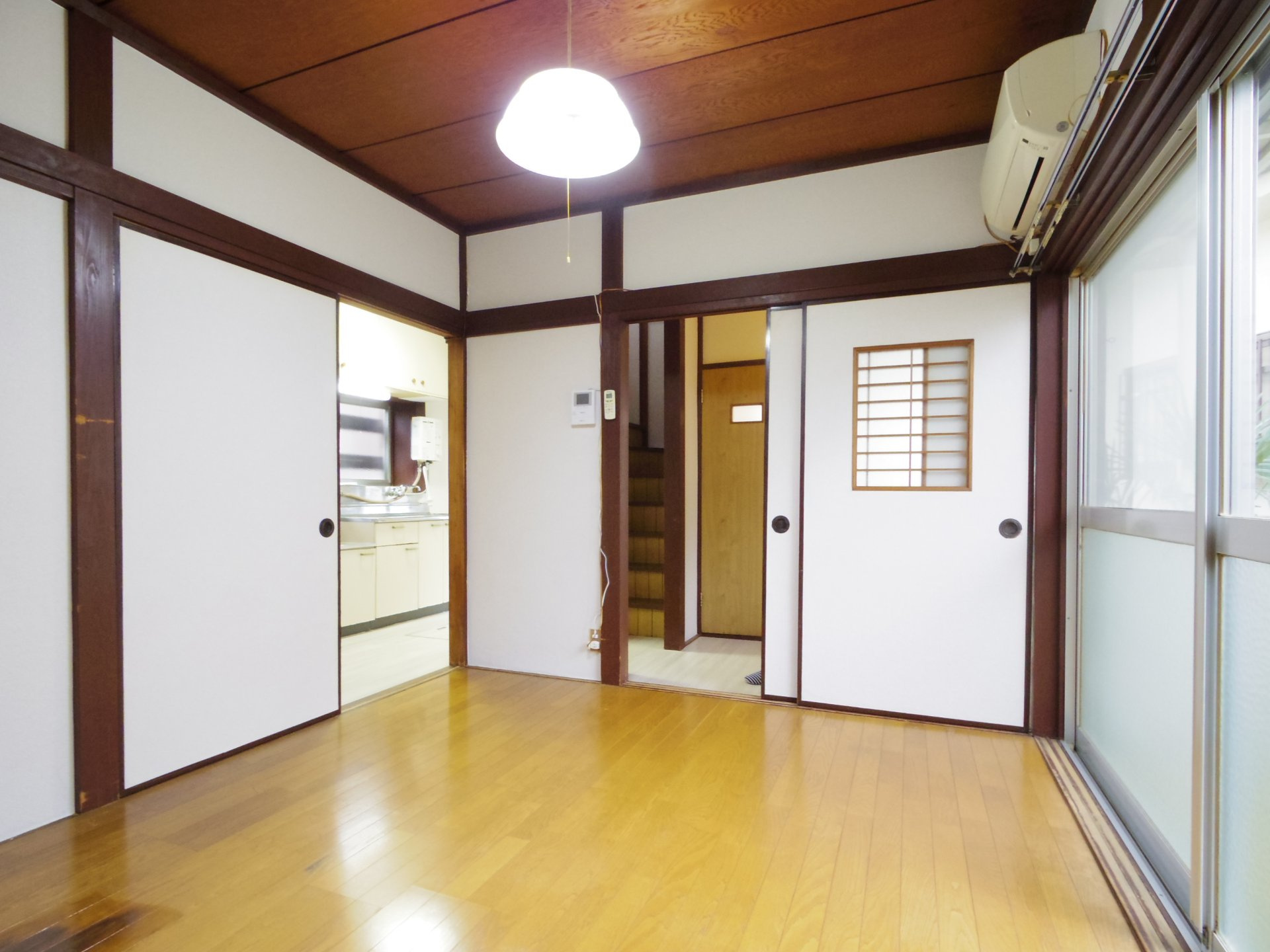 秋津戸建の居間・リビング
