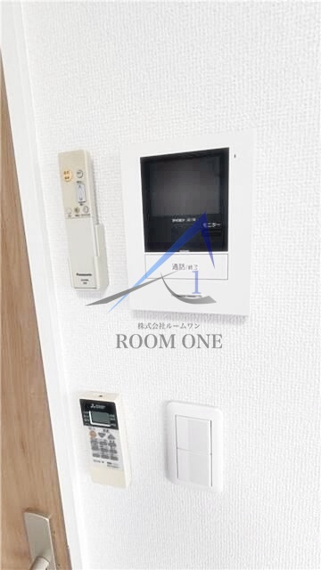シティハイツ宮前のセキュリティ|モニター付きインターホンです。