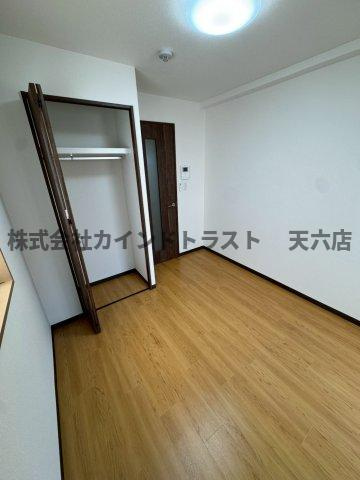 天満グリーン土井マンションの居間・リビング|使いやすいリビングです