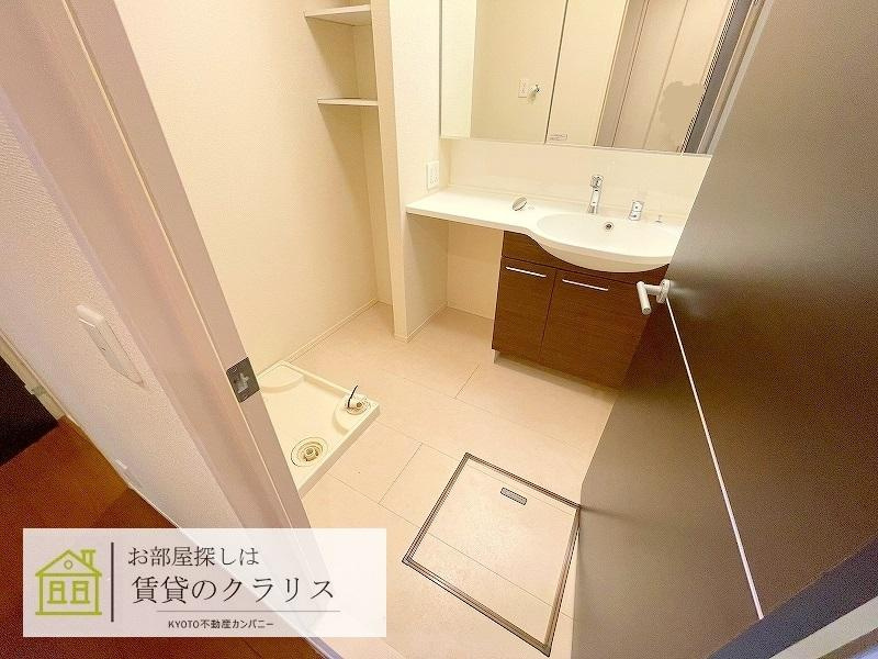 コンフォールZEN W棟の洗面所