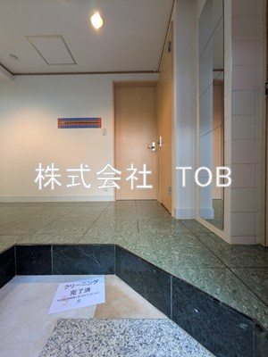 【玄関】 | ジブリィ三鷹 