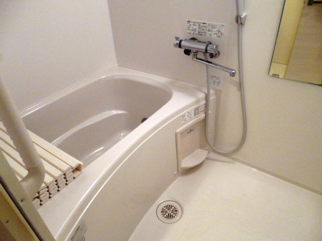 ステラ本郷の浴室