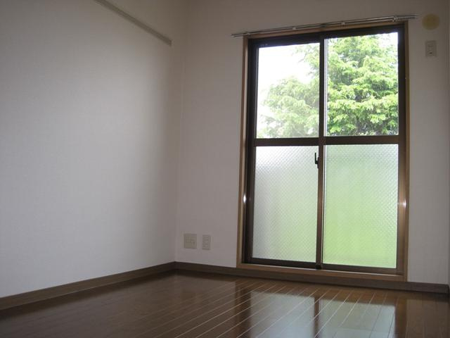パークハイツ胡録台の寝室