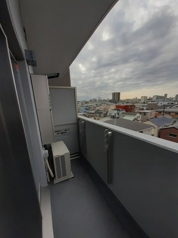 ヴィラ　フェリシア　小台橋のバルコニー