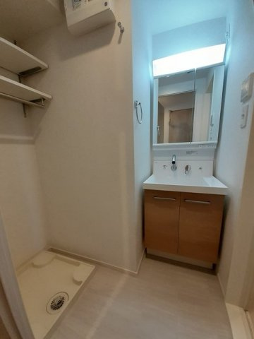 ヴィラ　フェリシア　小台橋の洗面所