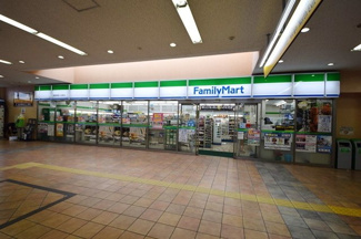 ファミリーマート横浜希望ヶ丘店 170m