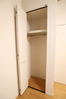 収納　クローゼット