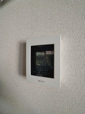 ★訪問者対応に便利なインターフォン★