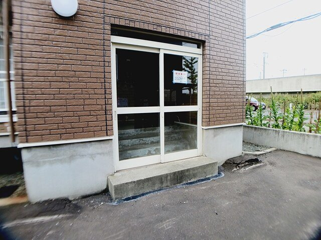 ノイ　グランツⅡのエントランス