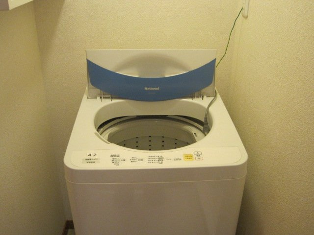レオパレスラフィネ　丸山のその他|洗濯機
