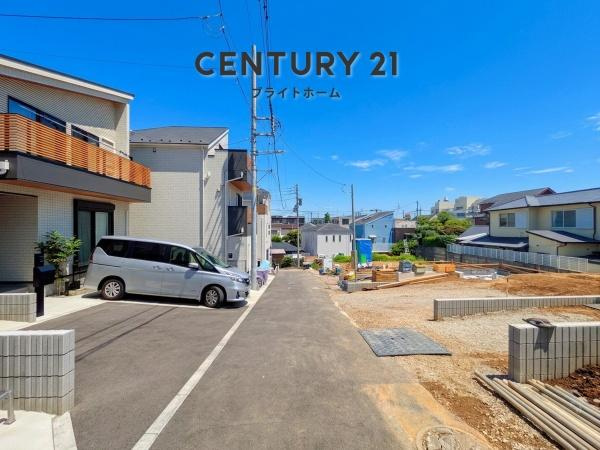 横浜市鶴見区岸谷２丁目の新築一戸建の前面道路含む現地写真|現在建築中の為、同仕様物件のご案内をさせて頂きます。
お車でご自宅まで送迎承ります。