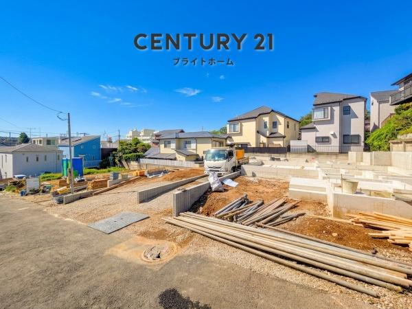 横浜市鶴見区岸谷２丁目の新築一戸建の前面道路含む現地写真|陽当りの良さ、住環境を現地にてご確認下さい！
周辺環境も合わせてご案内させて頂きます！
