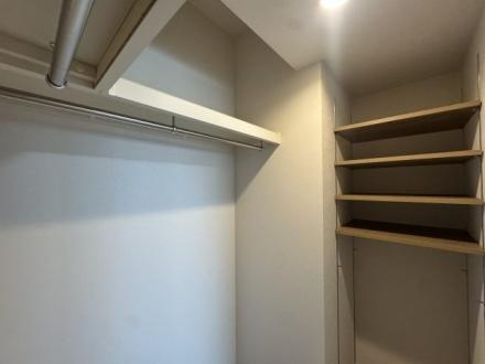 朝日プラザ香里菊ヶ丘 　 中古 マンションの収納