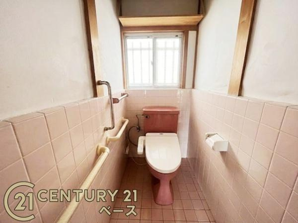 磯城郡田原本町大字秦庄の中古一戸建のトイレ