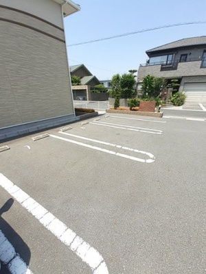 【駐車場】 | メゾン　ド　クレール