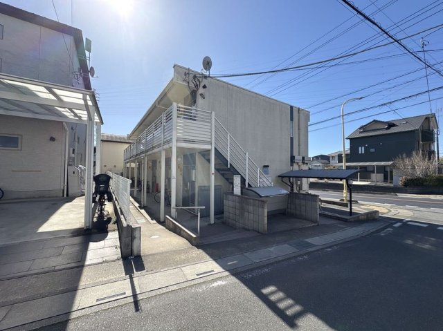レオネクストライフ高坂