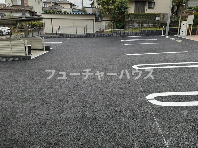 ベルオーブの駐車場