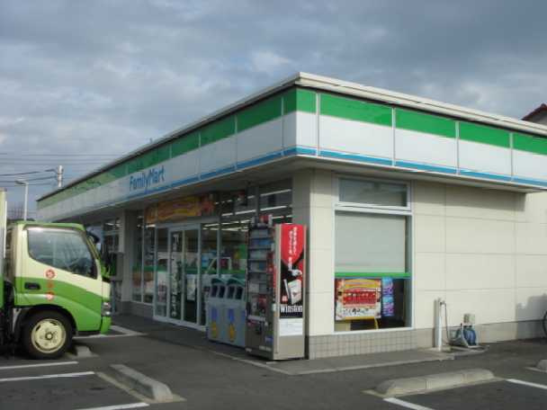 レイクヒルＡ棟（Ｌａｋｅ Ｈｉｌｌ Ａ）の周辺|ファミリーマート水戸堀町店まで1,494ｍ
