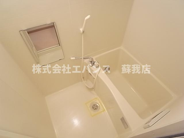 【浴室】 | アムールおゆみ台 | コンパクトで使いやすいお風呂です