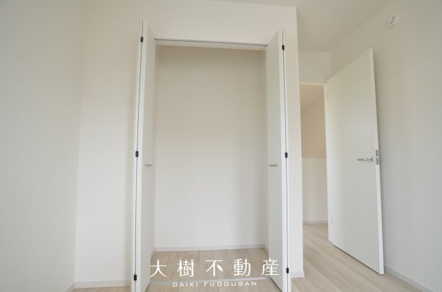 【洋室】 | 座間市座間1丁目　新築戸建て　全２棟【仲介手数料無料】 | 2階　洋室3（6.0帖）クローゼット