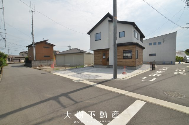 【前面道路含む現地写真】 | 座間市座間1丁目　新築戸建て　全２棟【仲介手数料無料】