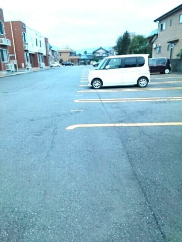 ヴィラ・清瀧　Ａの駐車場