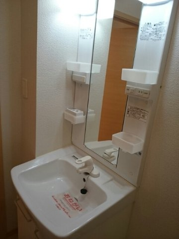 ヴィラ・清瀧　Ａの洗面所