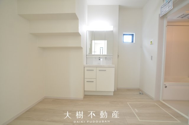 【洗面所】 | 座間市座間1丁目　新築戸建て　全２棟【仲介手数料無料】
